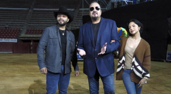 A Pepe Aguilar se le paso la mano con un fan en un VIVO de Instagram (VIDEO) 18 pepeaguilar SOY CHALUPA
