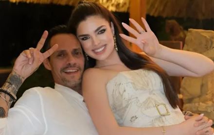 Marc Anthony y Nadia Ferreira celebran su aniversario con un espectacular presente 9 marc7 SOY CHALUPA