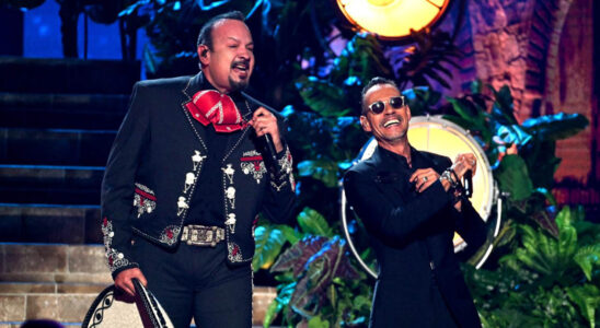 Marc Anthony y Pepe Aguilar colaboran en la canción de estilo ranchera titulada 'Ojalá te duela' (VIDEO) 10 pepe 2 SOY CHALUPA