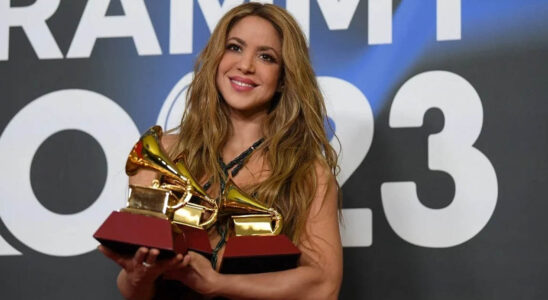 "Las mujeres ya no lloran" el nuevo disco de Shakira después de 7 años 35 shakira1 6 SOY CHALUPA