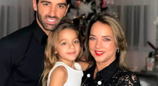 Adamari López Rinde Homenaje a Toni Costa en el Día del Padre con Palabras Conmovedoras 36 bsva 2024 06 18T195423.718 SOY CHALUPA