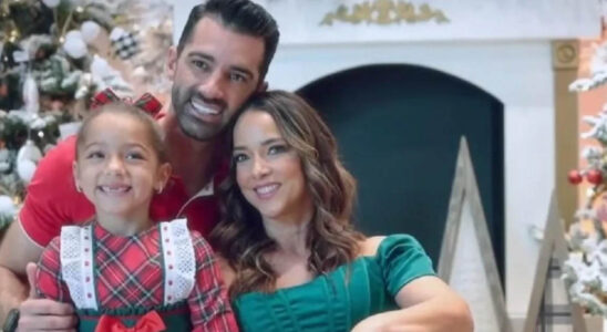 Adamari Lopez Toni Costa y su hija Alaia