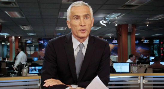 VIDEO: Asi se despidió Jorge Ramos después de casi 4 décadas en UNIVISION 48 Jorge Ramos