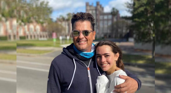 La hija de Carlos Vives presento a su novia(VIDEO) 56 Carlos Vives y su hija Lucy