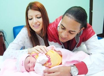 Alexandra MVP tira la casa por la ventana y celebra a su hija Charlotte (VIDEO) 12 mvp3 SOY CHALUPA