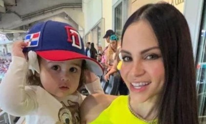 Natti Natasha y su hija