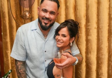 VIDEO: Raphy Pina cambia el micrófono por la plancha 10 raphy2 SOY CHALUPA