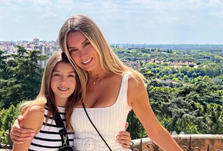 Kailey Levy la hija de William y Elizabeth Gutiérrez le dedicó un tierno mensaje a su mamá 9 Elizabeth Gutierrez y su hija