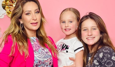VIDEO: La hermosa labor a la que pertenecen Geraldine Bazán y sus hermosas hijas 12 Geraldine Bazan Hijas
