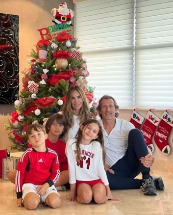 VIDEO: Natalia Streignard revela el especial motivo que la llevo a alejarse de las telenovelas 11 Natalia Streignard y sus hijos