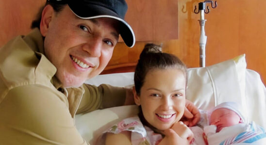 IMAGENES: Thalia homenajea a su hijo en su cumpleaños con fotos inéditas de su nacimiento 7 thalia1 1 SOY CHALUPA