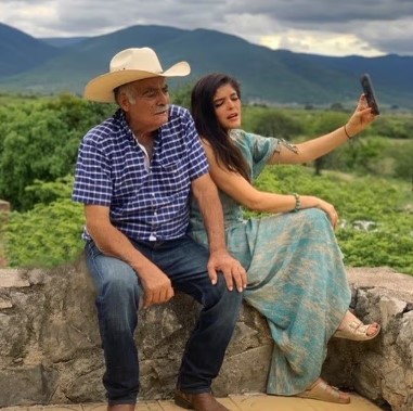 VIDEO: El Padre de Ana Bárbara revela lo mal que esta la relacion con su hija 14 barbara4 SOY CHALUPA