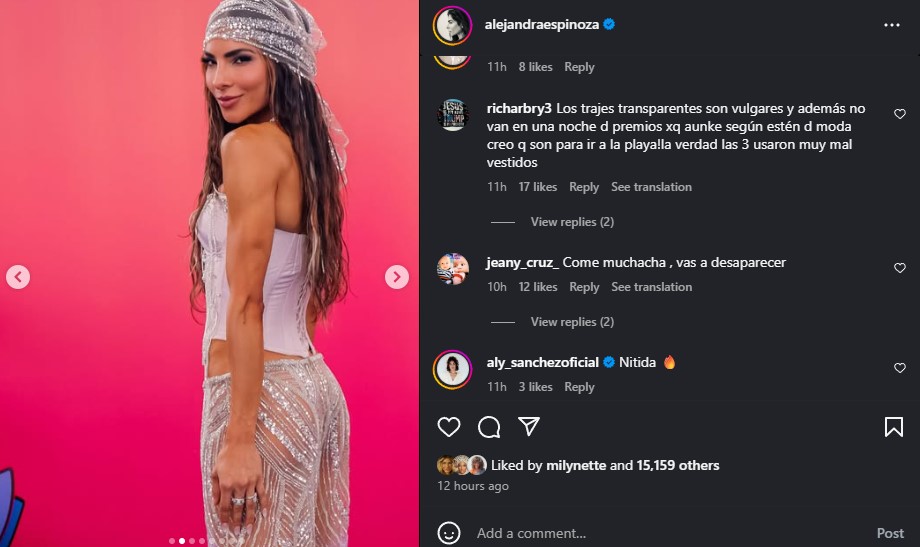 El look más comentado de la noche, Alejandra Espinoza entre halagos y críticas 13 espinoza1 SOY CHALUPA
