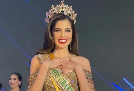 VIDEO: La Miss Venezuela parte hacia Tailandia envuelta en polemicas 14 VENEZUELA2 1 SOY CHALUPA