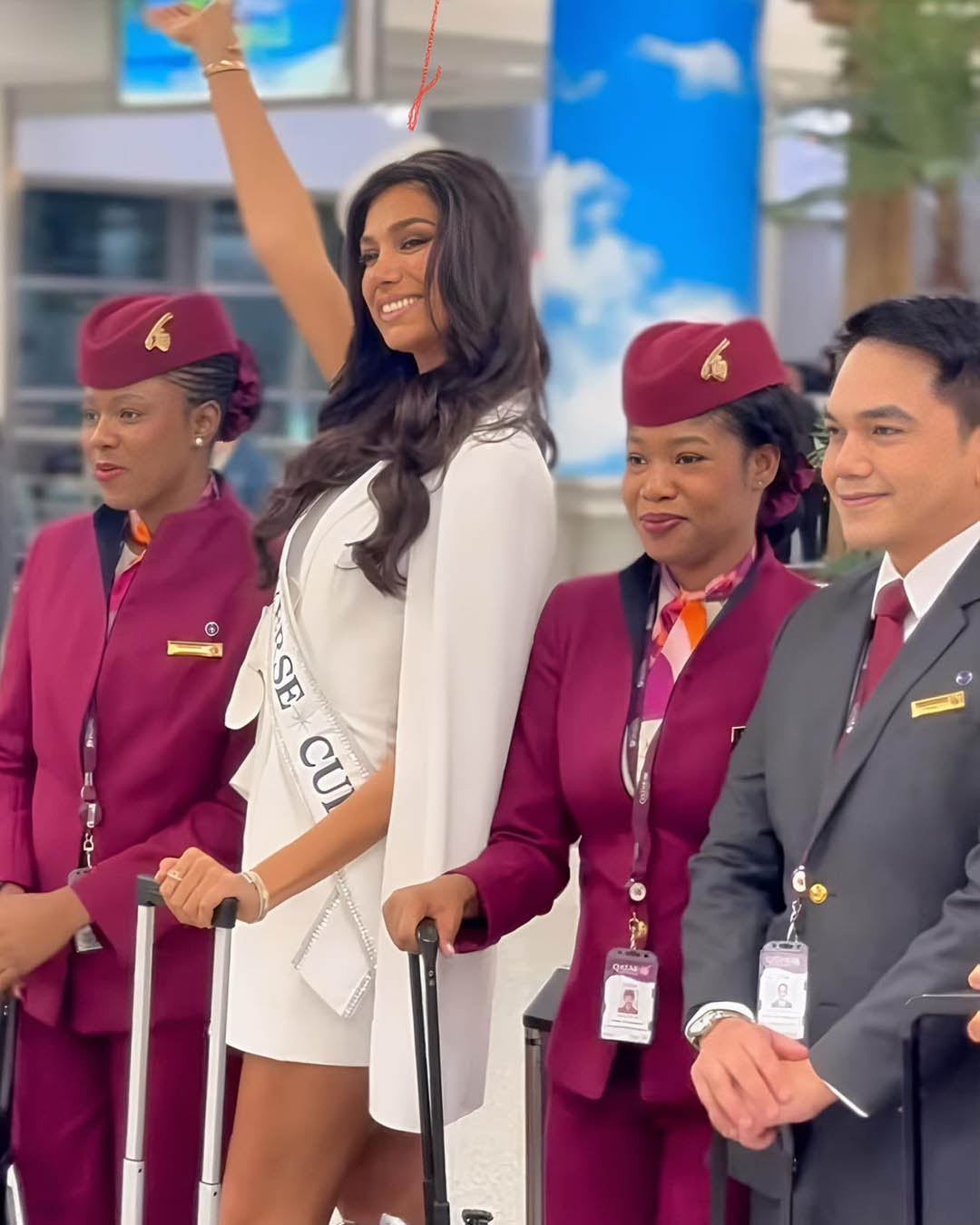 VIDEO: Critican a la hija de Lili Estefan por lo que hizo con la tripulación que la llevará a Tailandia 11 luaces1 3 SOY CHALUPA