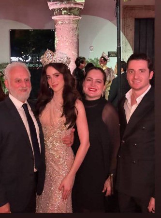 Le regalaron su corona?? Se destapa toda la verdad sobre la coronación de Fátima Bosch! 15 fatima5 SOY CHALUPA