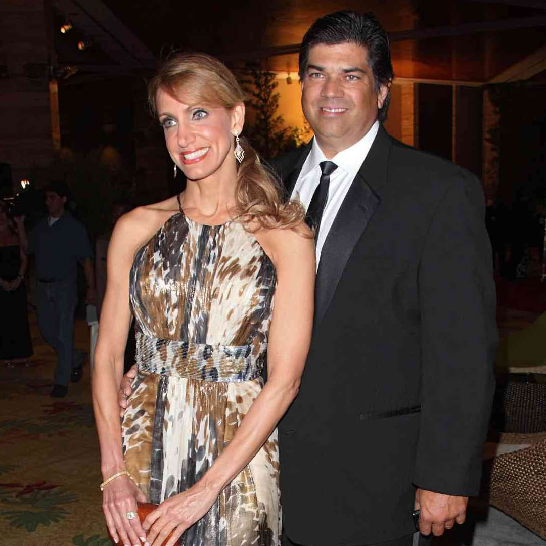 El inesperado reencuentro de Lili Estefan con su ex Lorenzo Luaces y su nueva novia 7 lili SOY CHALUPA