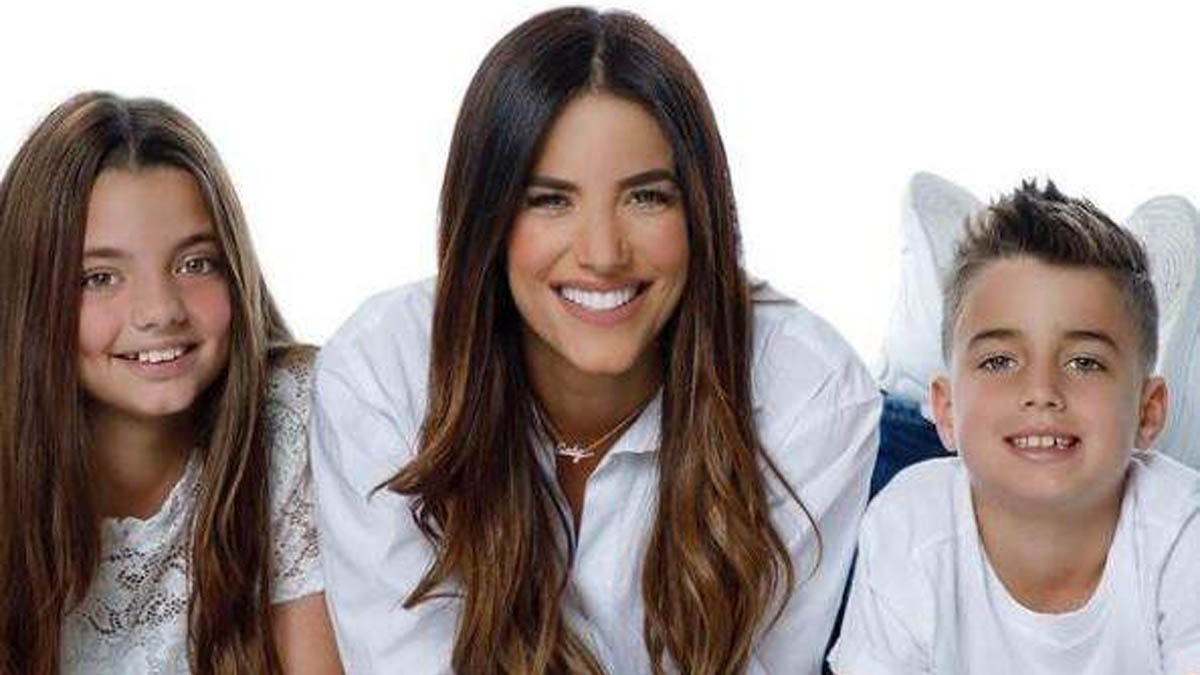 Tras publicar imágenes con su hija, Gaby Espino enfrenta comentarios desagradables de los usuarios 13 oriana3 SOY CHALUPA