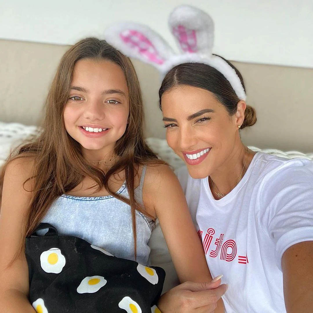 Tras publicar imágenes con su hija, Gaby Espino enfrenta comentarios desagradables de los usuarios 14 oriana4 SOY CHALUPA