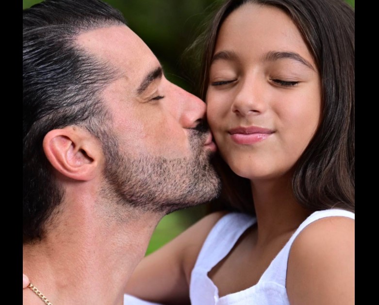 VIDEO: Toni Costa le dedica emotivas palabras a su hija Alaia por su debut en televisión 9 toni SOY CHALUPA
