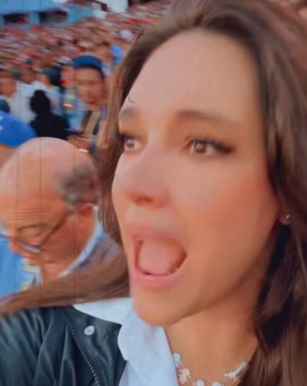 VIDEO: Así fue la reacción de Amelia Vega al ver a Ricky Martin en el show de medio tiempo del Super Bowl 10 amelivega superbowl SOY CHALUPA