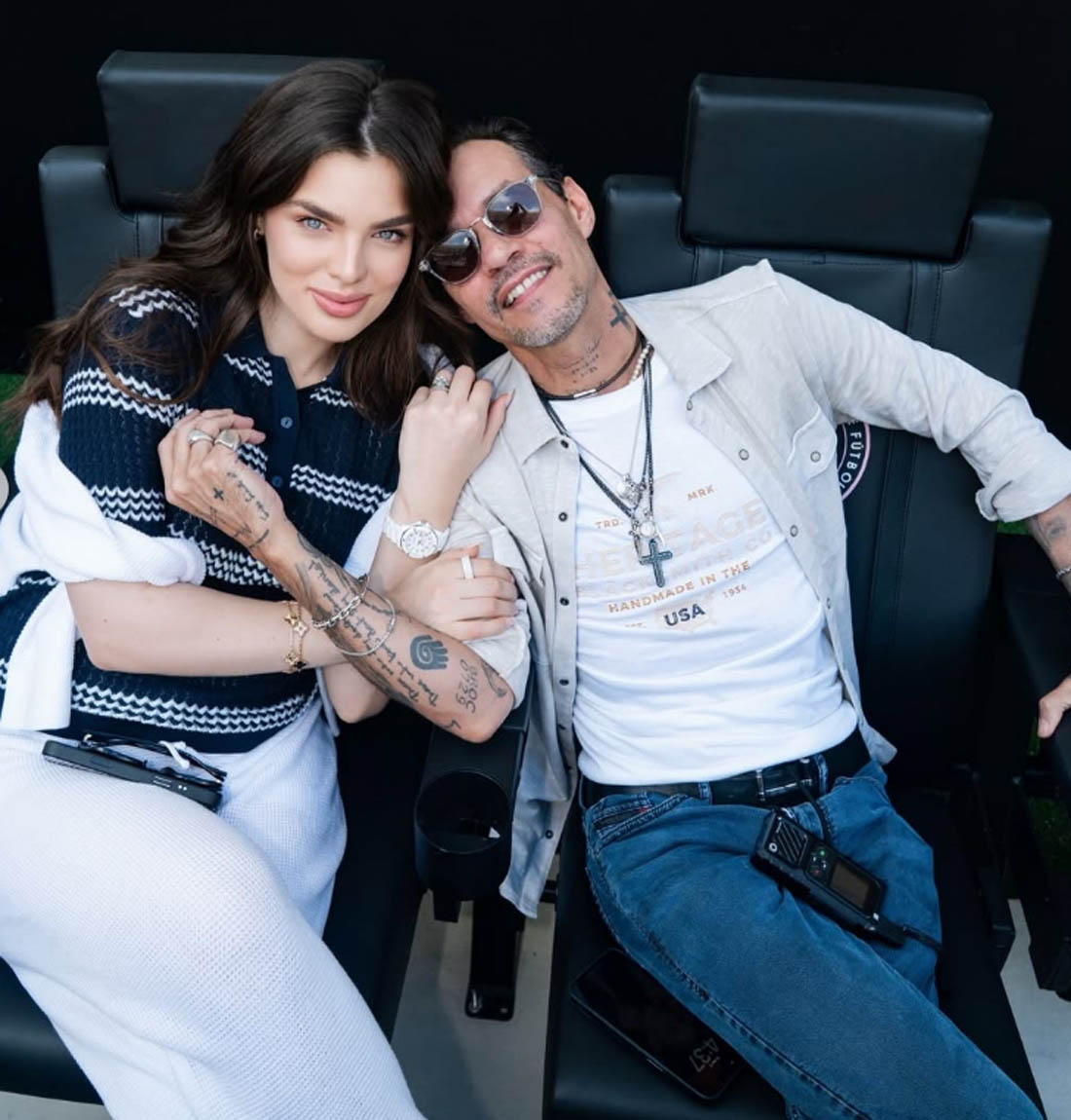 VIDEO: Con Nadia a su lado, así fue el emotivo momento en el que Marc Anthony entonó las estrofas del himno nacional 7 nadia marc anthony inter miami SOY CHALUPA