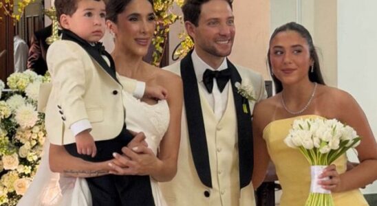 Daniela Ospina se casa y es su hija, no su padre, quien la entrega al altar