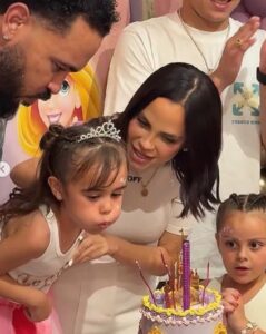 Vida Isabelle, hija de Natti Natasha, sorprende cantando en su fiesta de cumpleaños 3 natti SOY CHALUPA