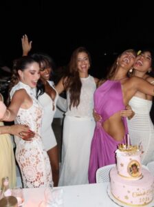 Asi celebro Lina Luaces su cumpleaños rodeada de Reinas y la Miss Universo Fátima Bosch - VIDEO 3 lina2 SOY CHALUPA