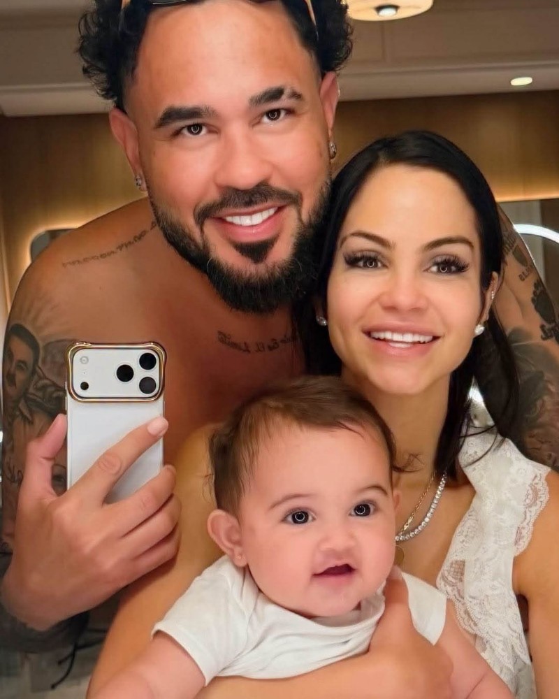 VIDEO: Raphy Pina sorprende a Natti Natasha con un millonario regalo 7 Natti Natasha
