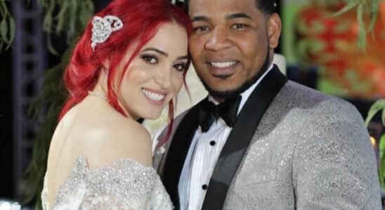Edwin Encarnación y Karen Yapoort