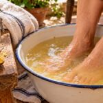 El antiguo baño de pies con mostaza que muchas familias preparaban para entrar en calor