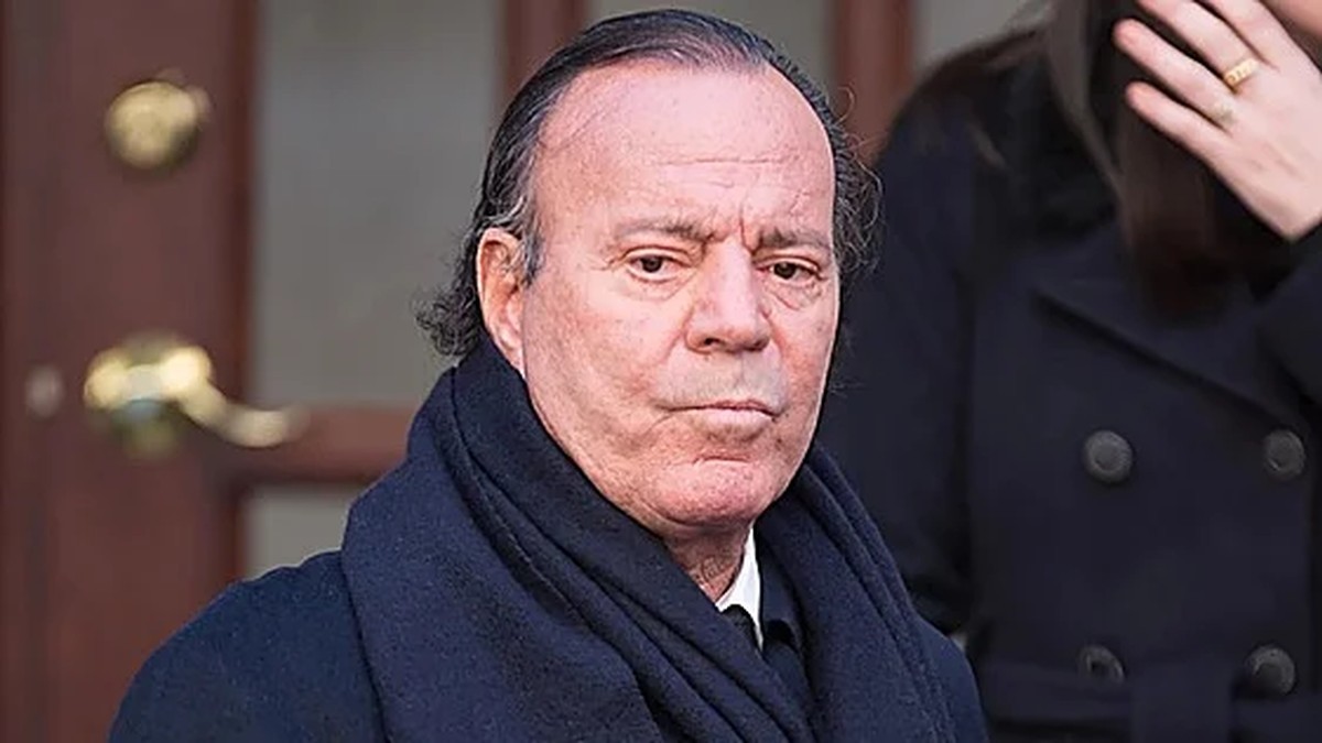 Julio Iglesias envía mensaje de solidaridad tras accidente de tren en España 5 media brain 39940 cover 2d311fe00390aa16 SOY CHALUPA