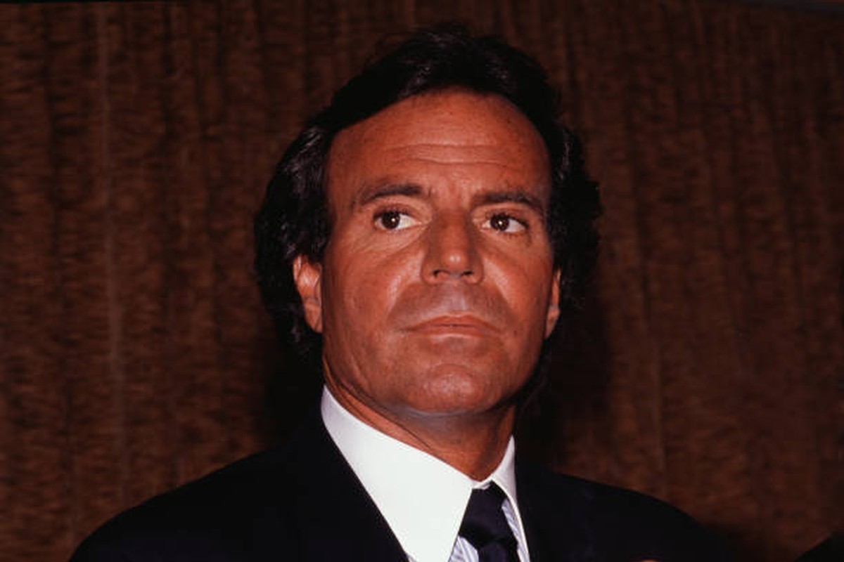 Julio Iglesias envía mensaje de solidaridad tras accidente de tren en España 6 media brain 39940 internal 2 42b276343c0cf84b SOY CHALUPA